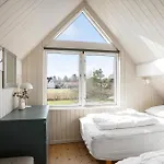 Vakantiehuis Awesome In Rudkobing With Sauna *